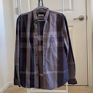 Burberry Man’s shirt